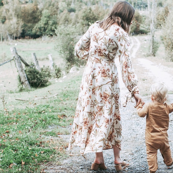 H&M Floral Long Sleeve Dress - Size 0 - Picture 2 of 5
